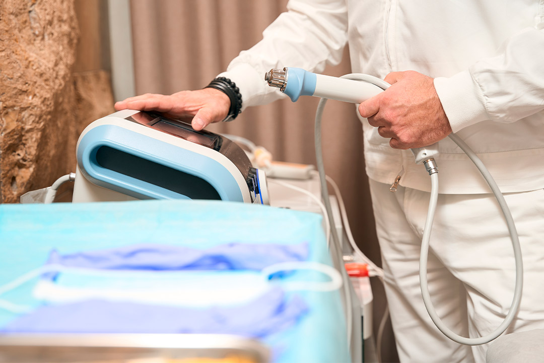 professional calibrating shockwave therapy machine