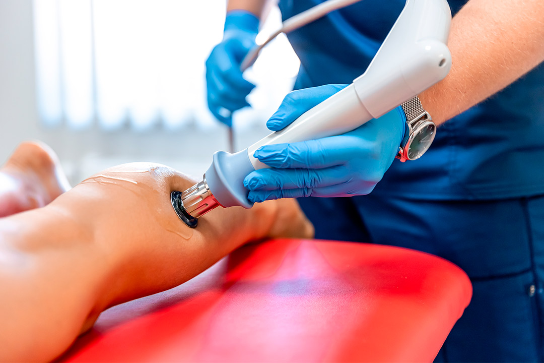 shockwave therapy over knee