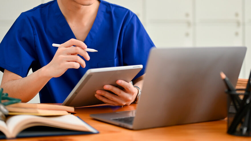 Why Winter Is the Perfect Time for Extracorporeal Shockwave Therapy Certification